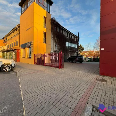 Plytu 7 205, 2nd Floor شقة بالانغا